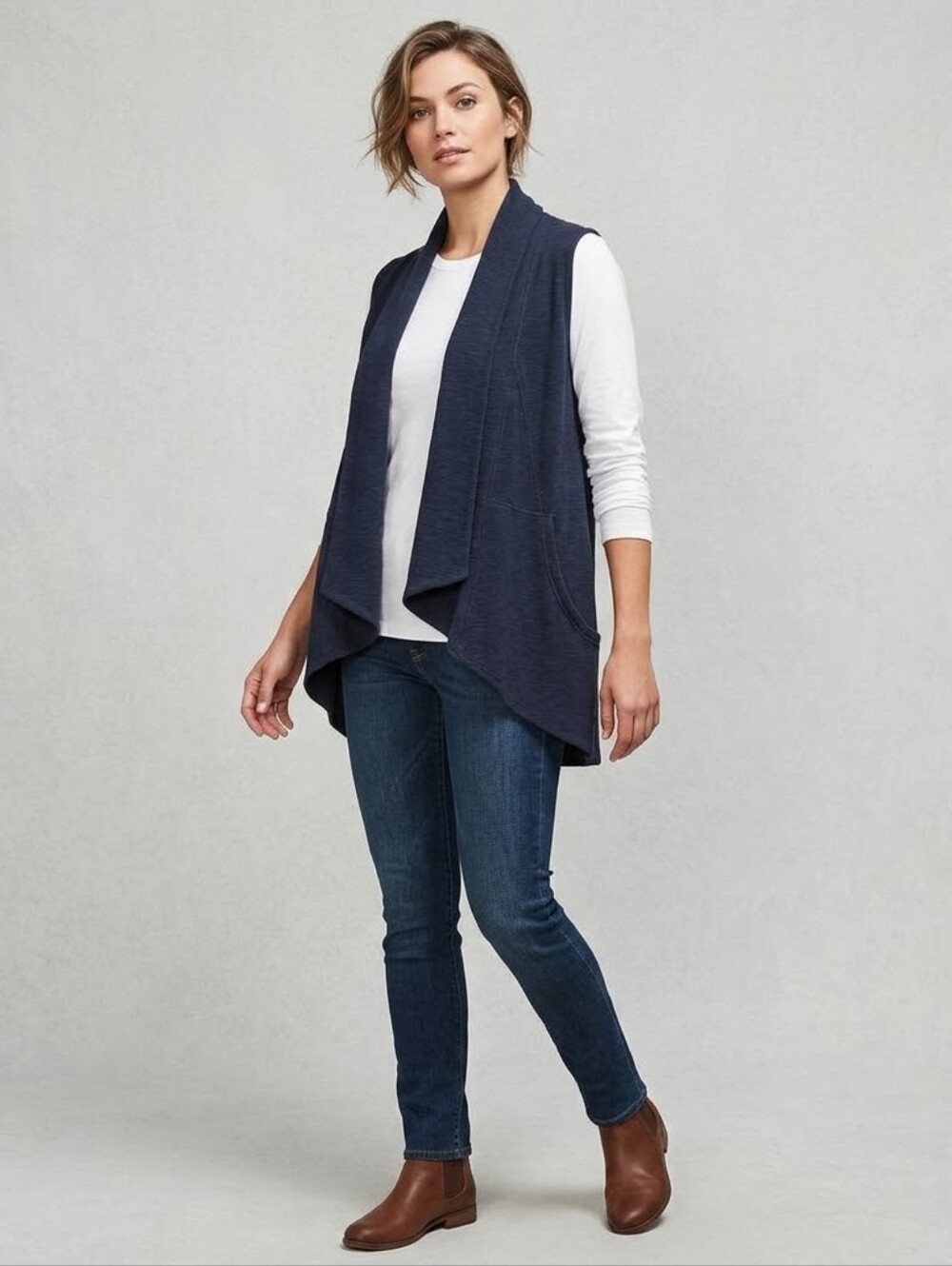 The North Face Women's Navy Open Front Sleeveless Cardigan Vest